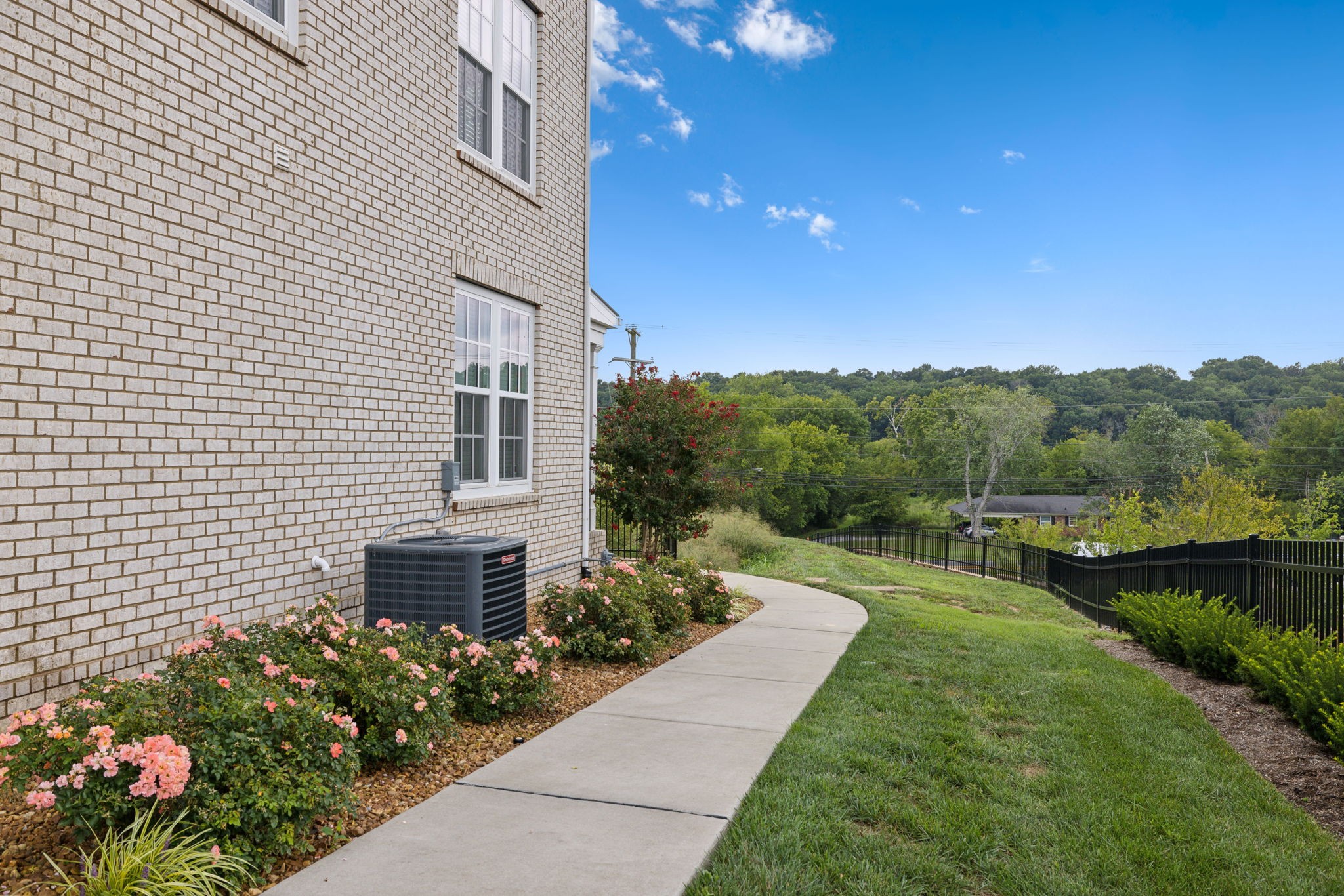 Photo 43 of 48 of 1067 Vida Way townhome