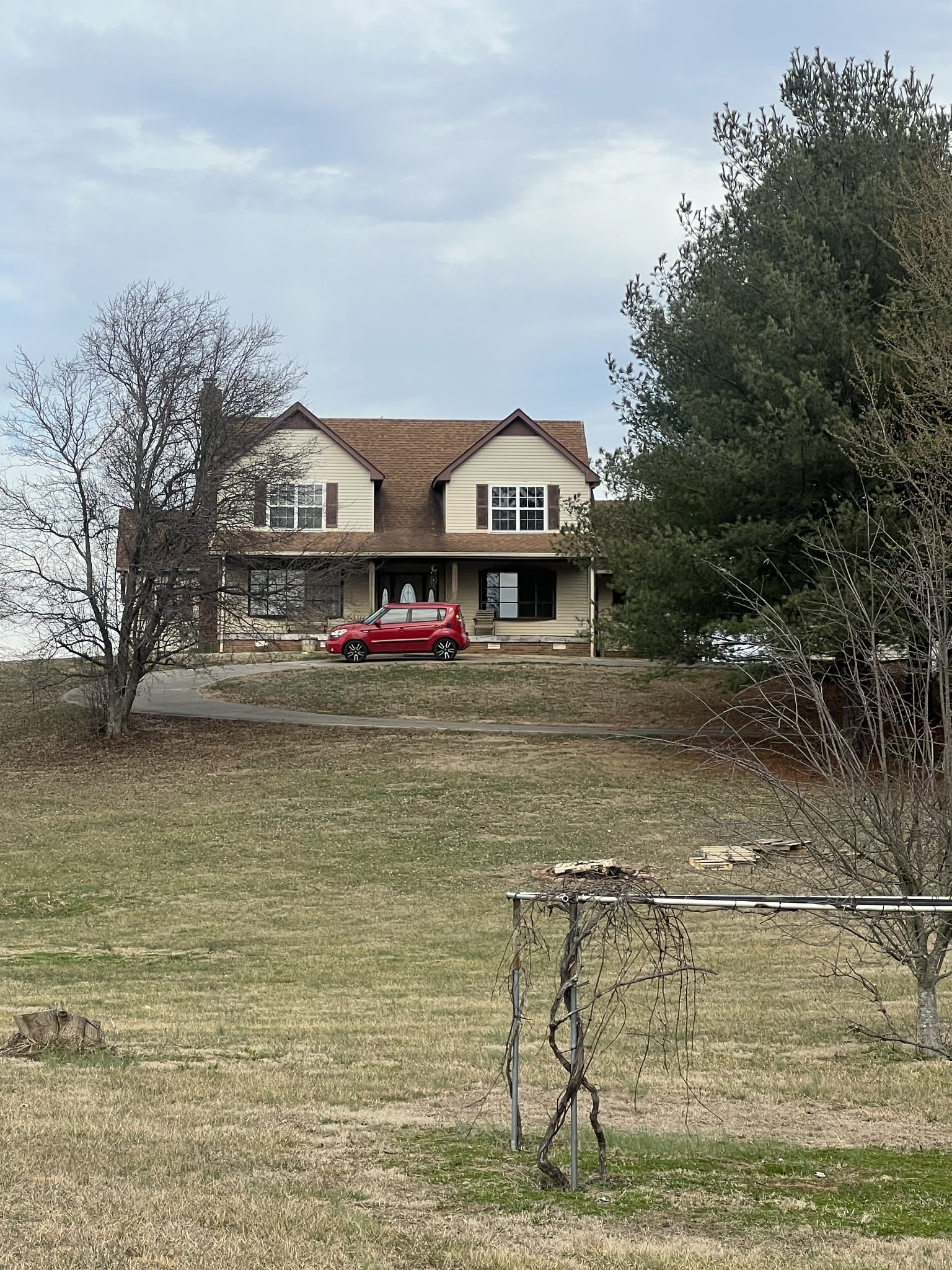 Photo 6 of 45 of 141 Buntin Mill Rd house