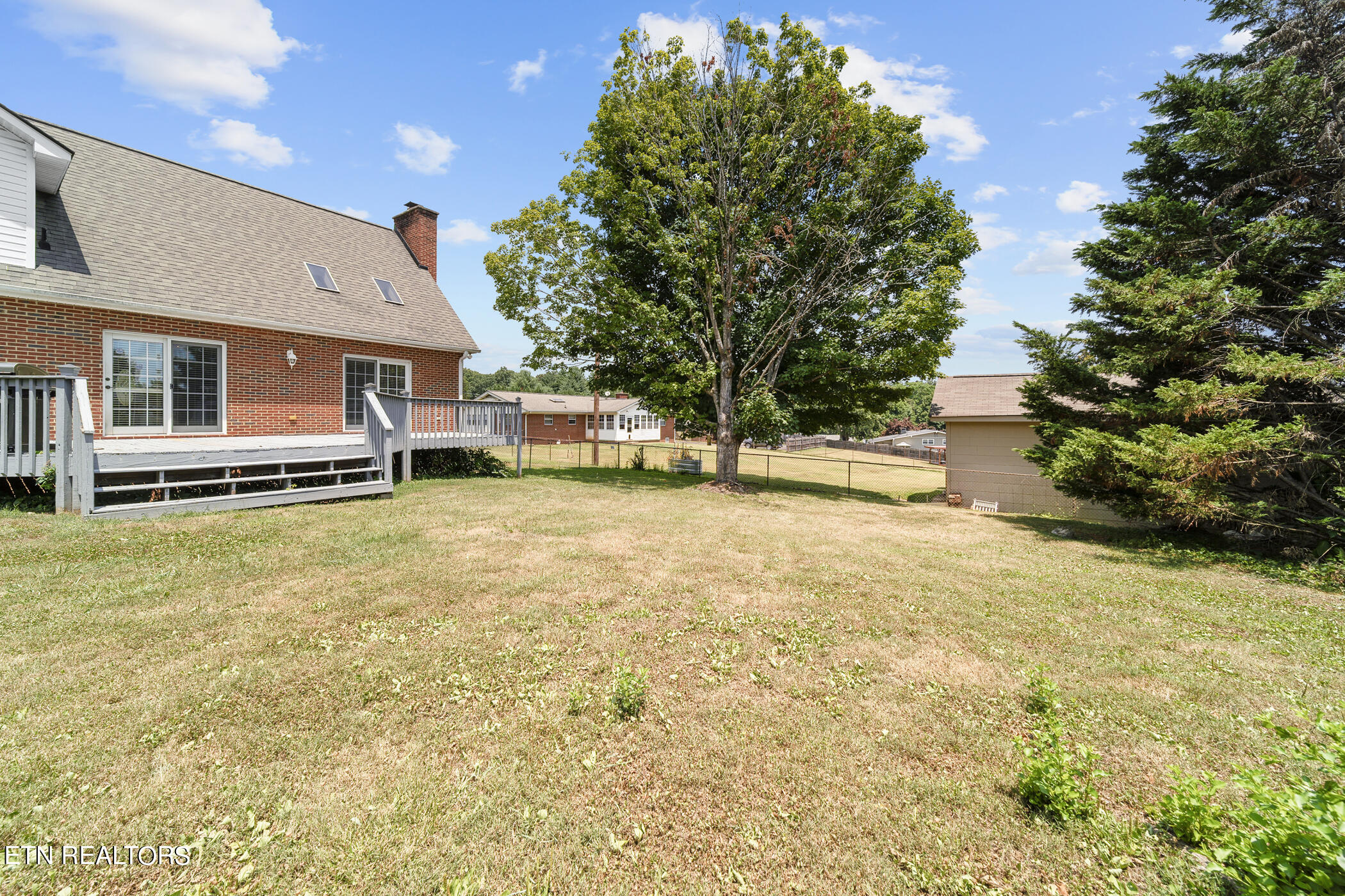 Photo 9 of 41 of 4844 Macmont Circle house