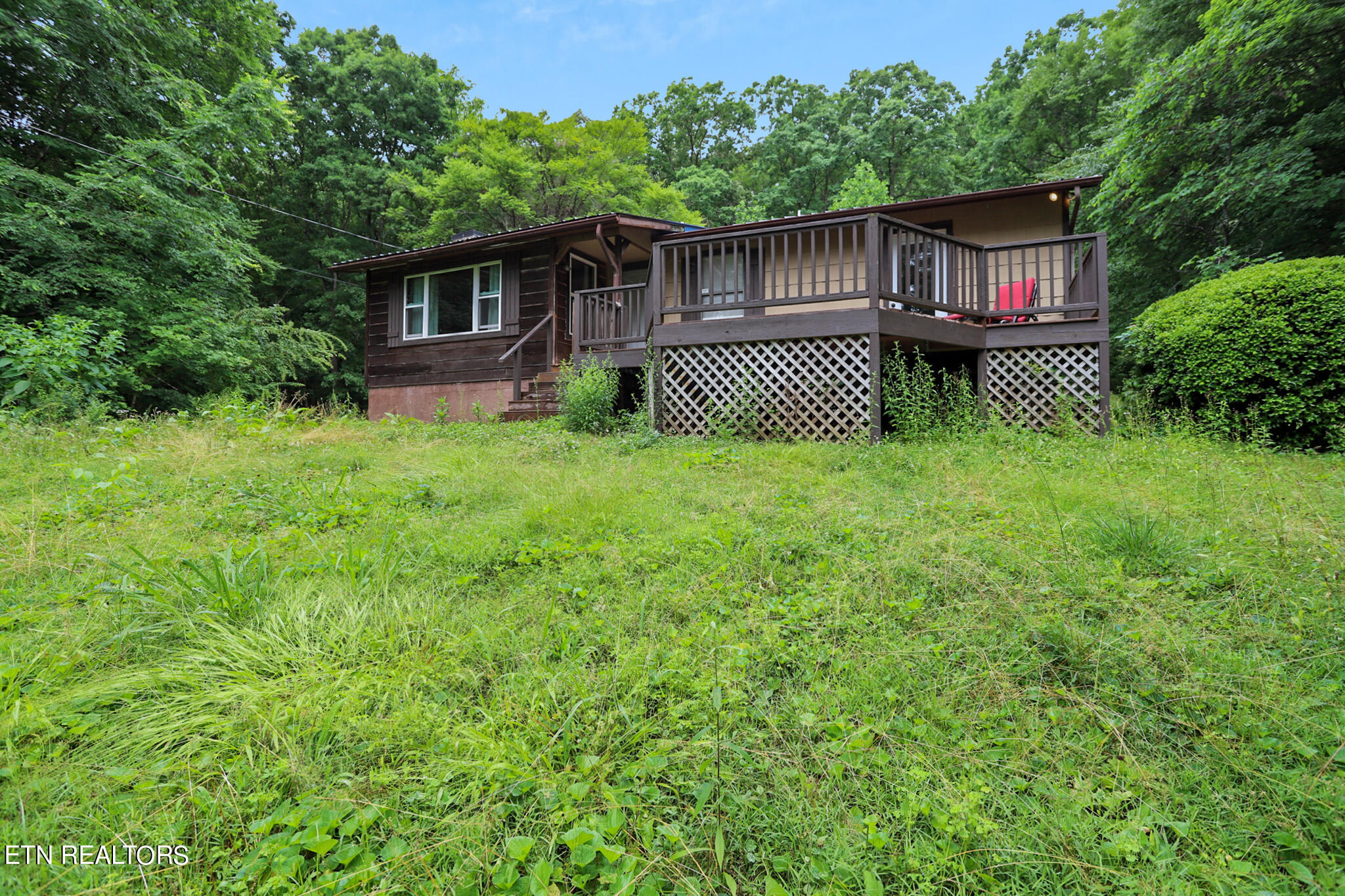 Photo 2 of 31 of 129 Tillery Rd house