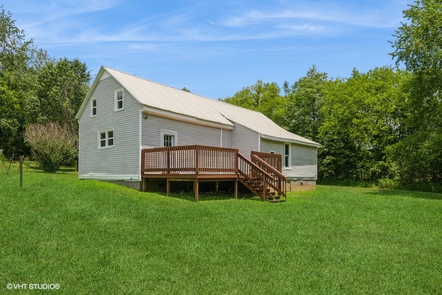 Photo 5 of 15 of 620 Mitchell Rd house