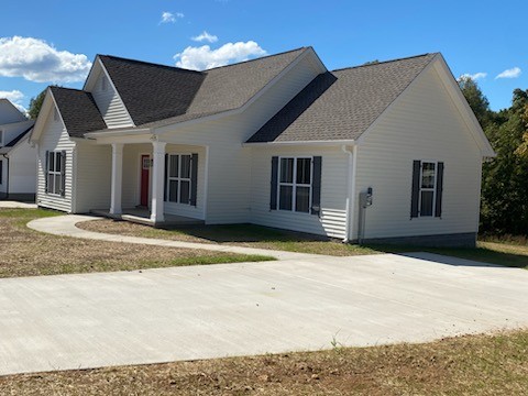 Photo 2 of 18 of 128 Pisgah Ridge Cove Rd house