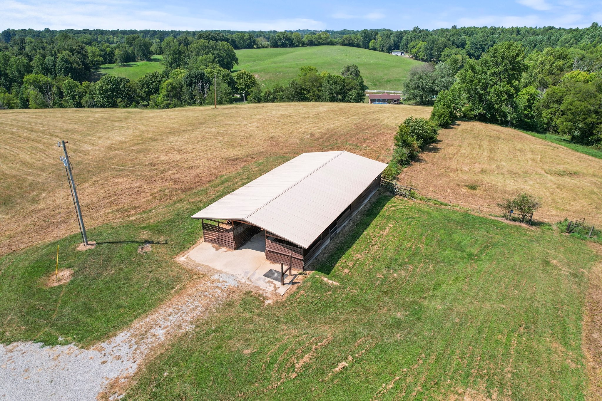 Photo 3 of 48 of 1351 Sumac Rd W house