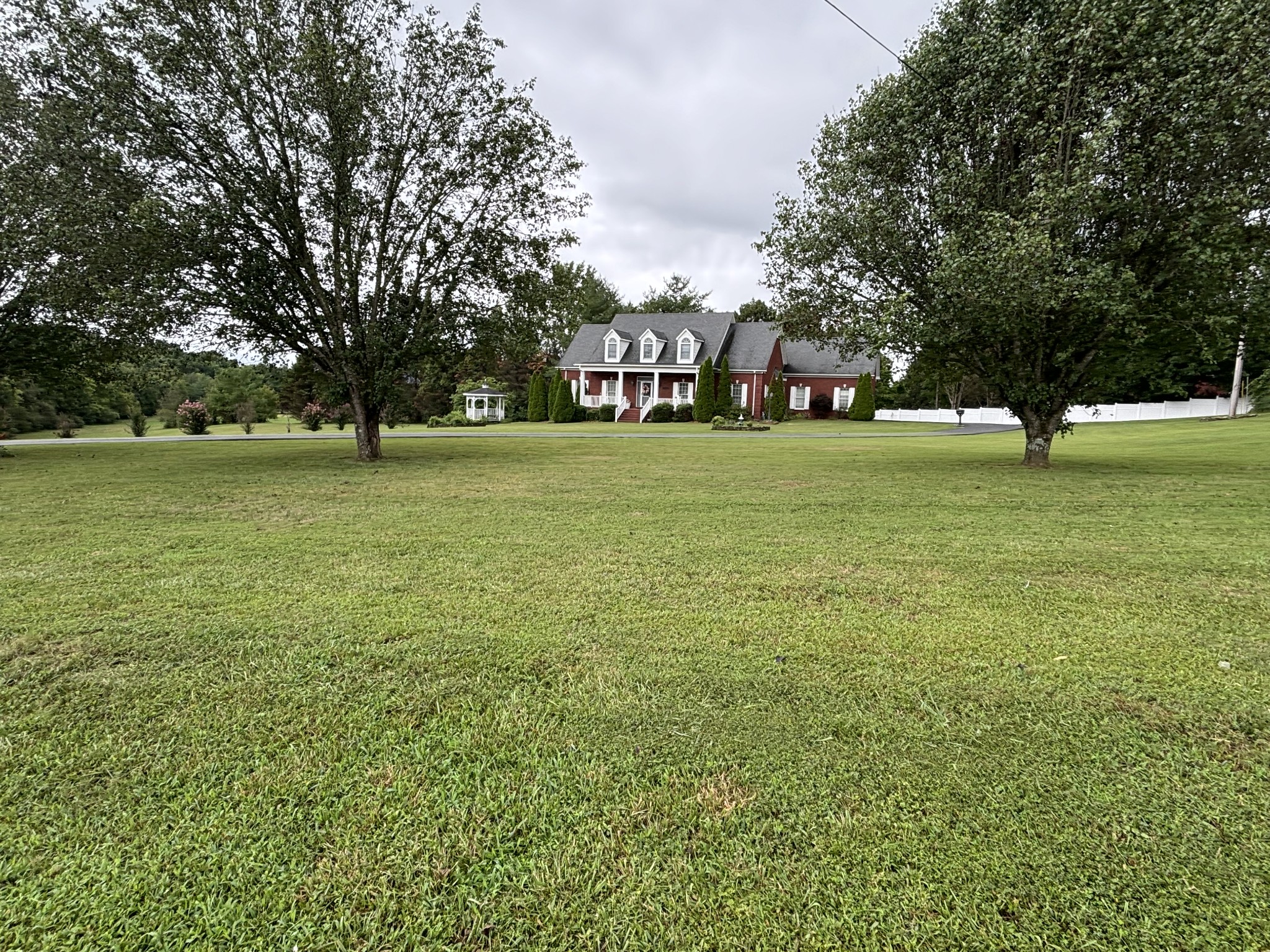 Photo 6 of 47 of 1820 Elkton Pike house