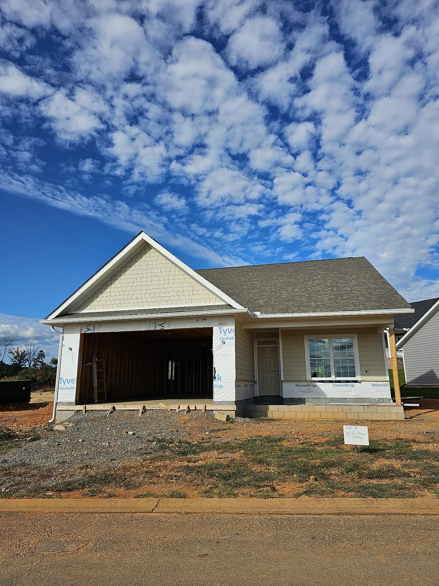 Photo 2 of 4 of 1518 Grainger Crossing house