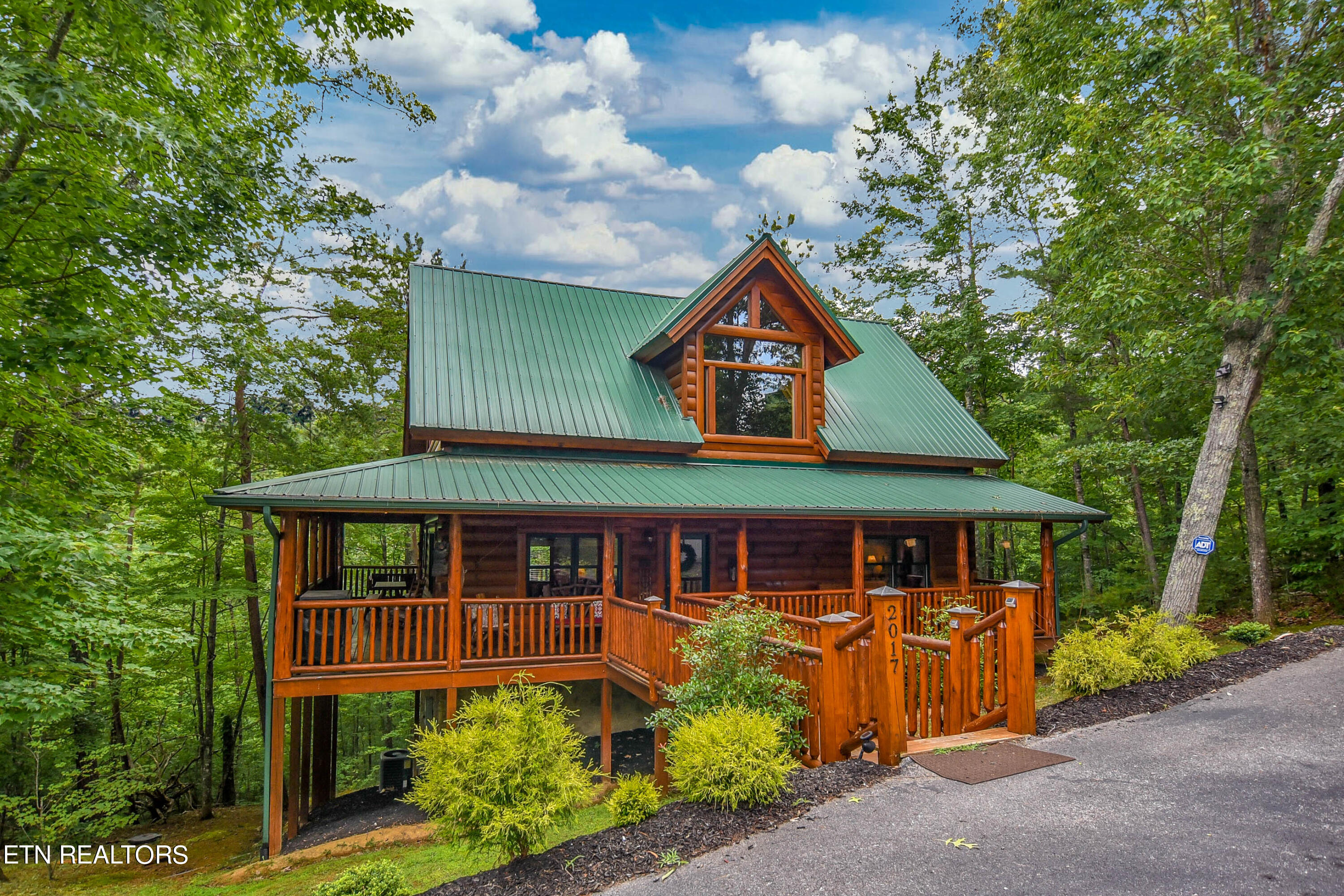 Photo 33 of 33 of 2017 Smoky Cove Rd house