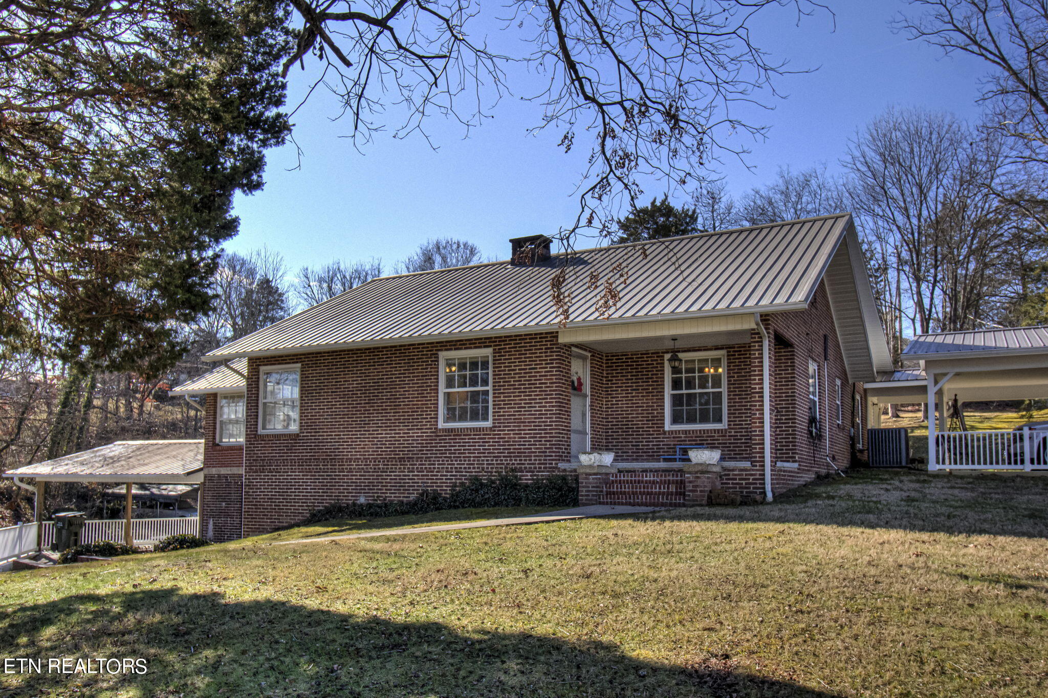 Photo 45 of 60 of 1017 Old Knoxville Hwy house