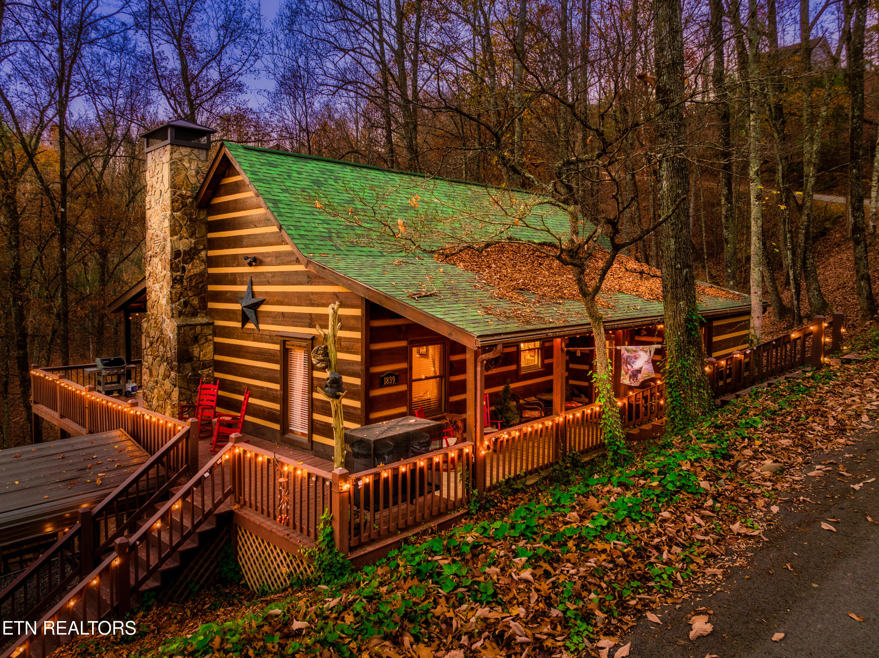 Photo 1 of 47 of 1839 Natures Lane house