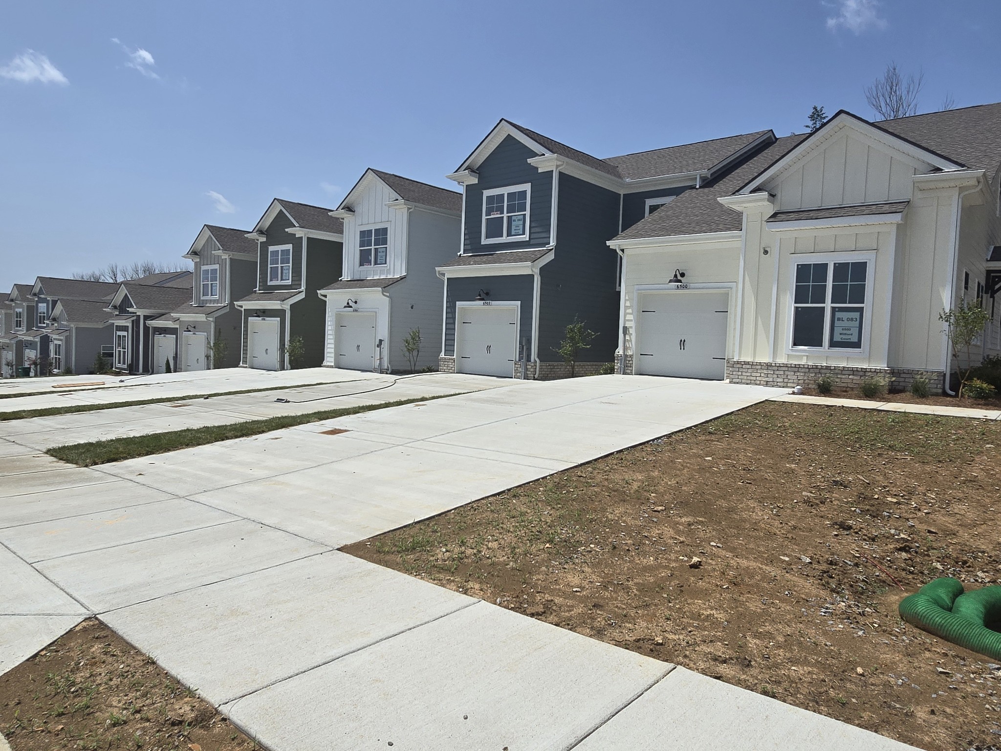 Photo 3 of 18 of 6508 Wilford Ct townhome