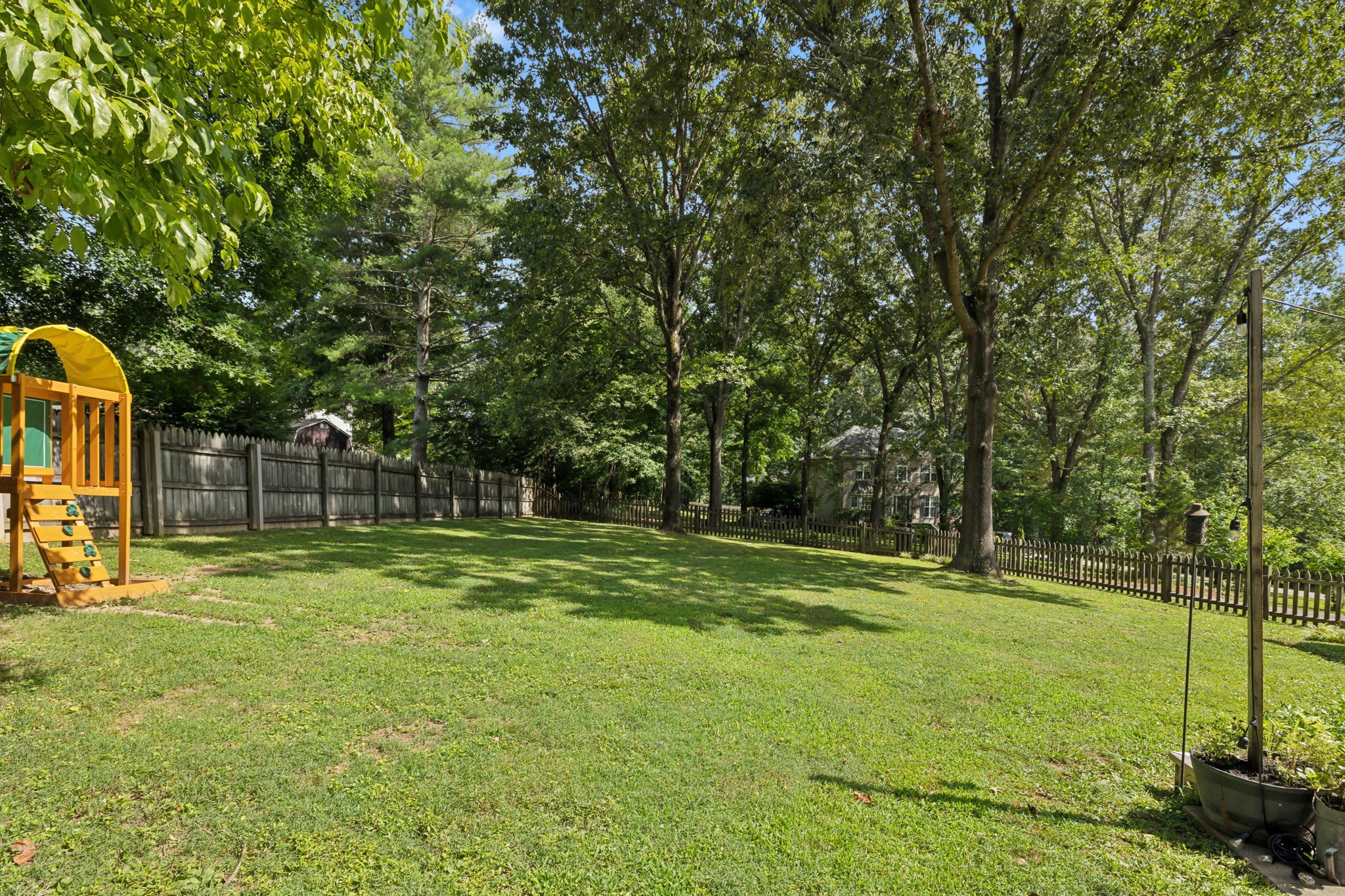 Photo 35 of 40 of 305 Provins Ct house