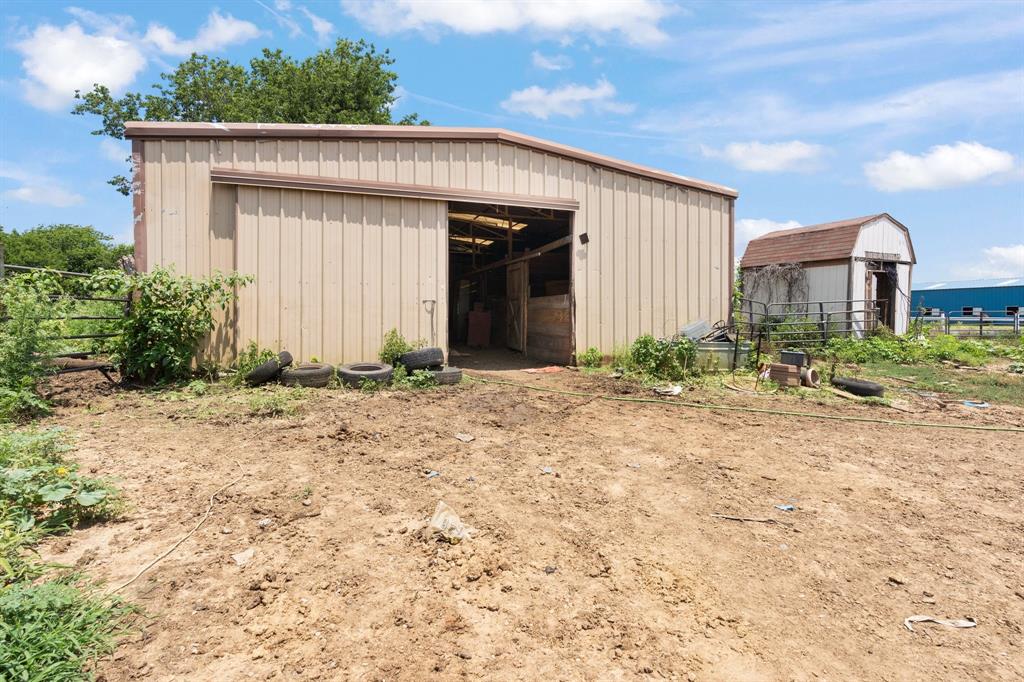 Photo 4 of 23 of 2929 County Road 615 mobile home