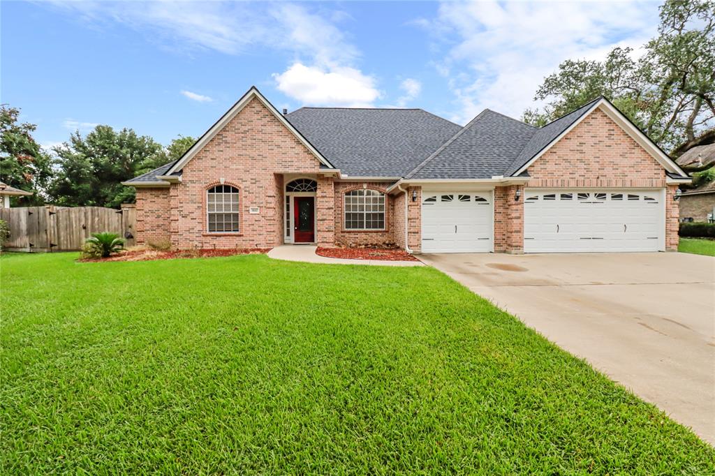 Photo 1 of 32 of 900 Enchanted Oaks Drive house