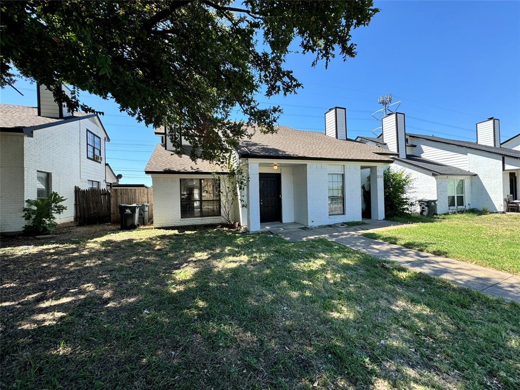 Photo 1 of 18 of 2324 Sherry Street townhome