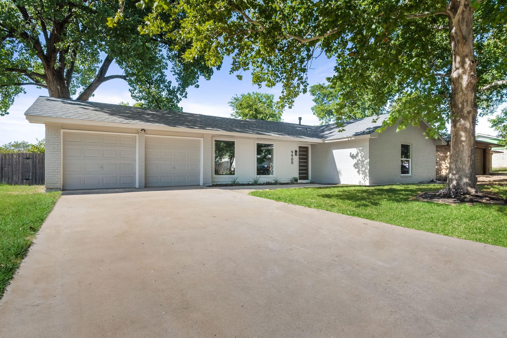 Photo 2 of 21 of 9900 Chukar BND house