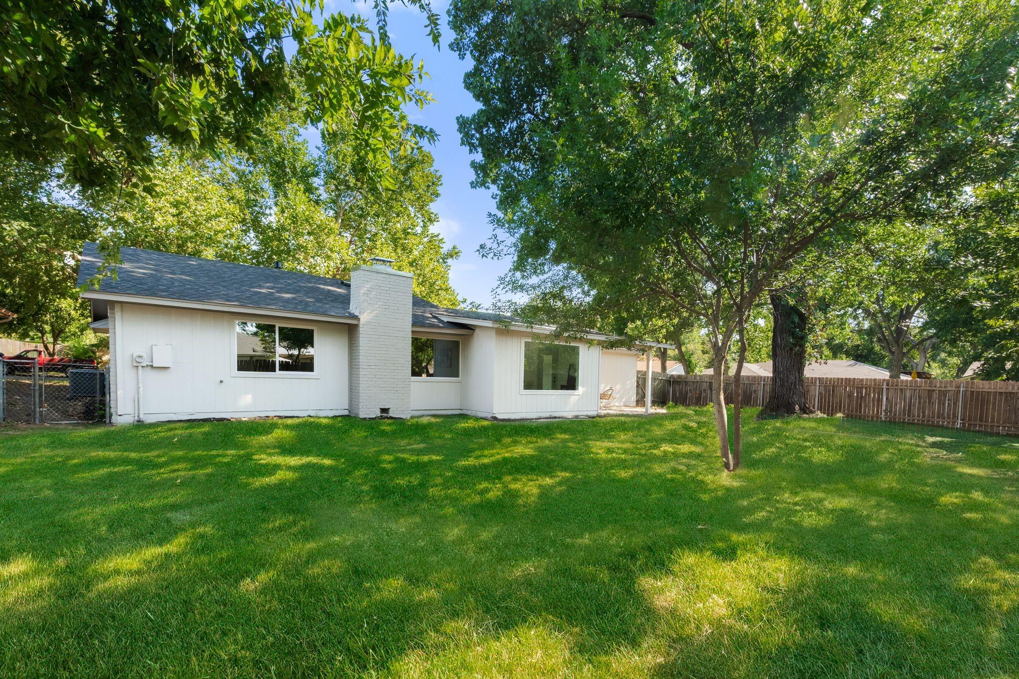 Photo 20 of 21 of 9900 Chukar BND house