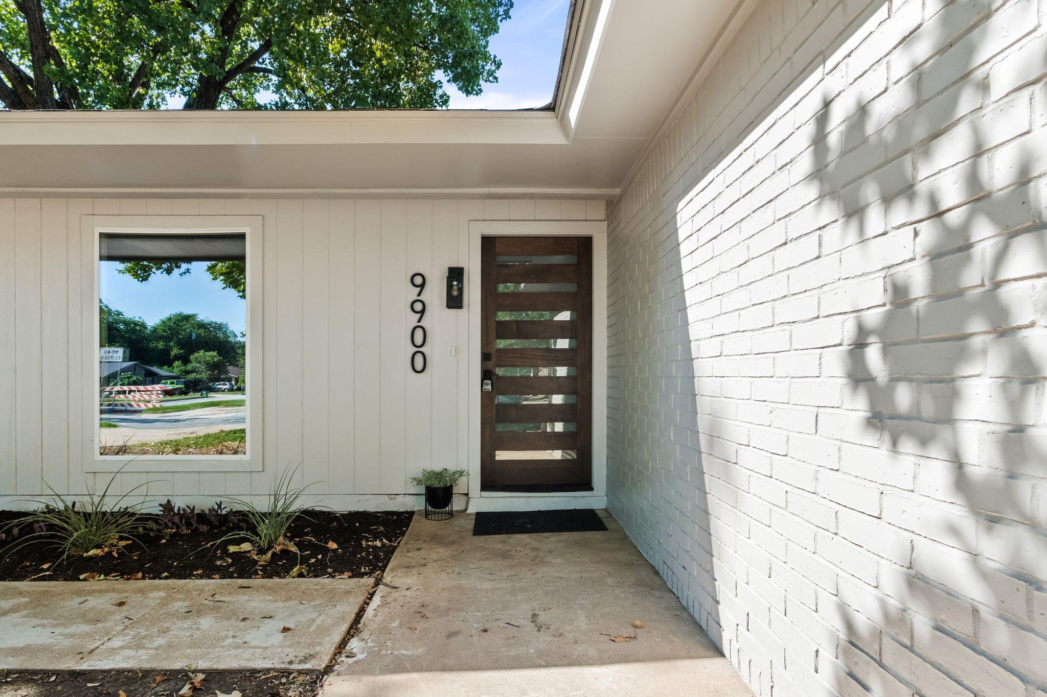 Photo 3 of 21 of 9900 Chukar BND house