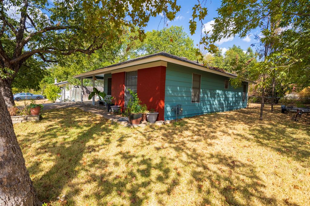 Photo 11 of 20 of 5803 Glenhollow PATH house