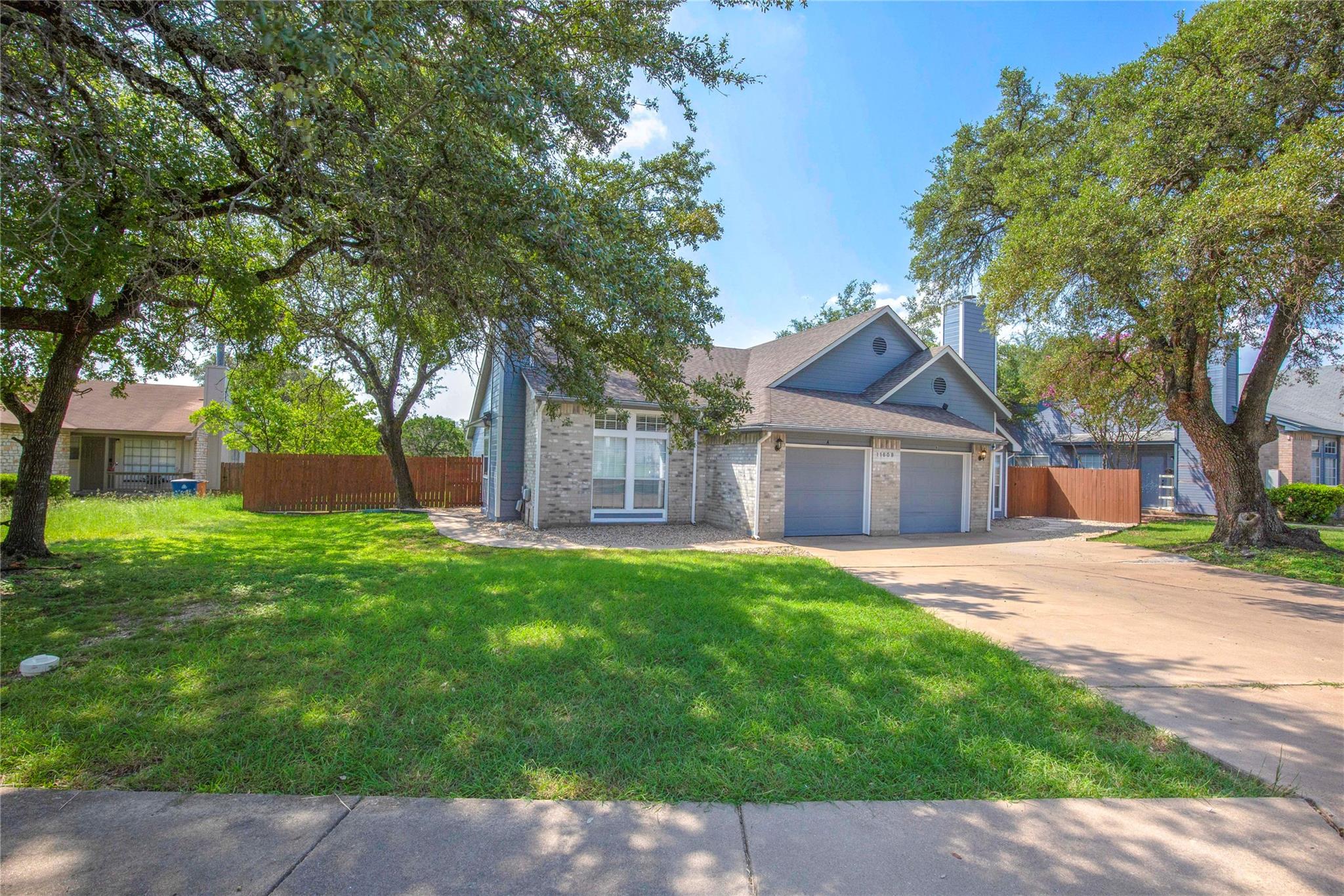 Photo 1 of 26 of 11609 Rustic Rock DR A townhome