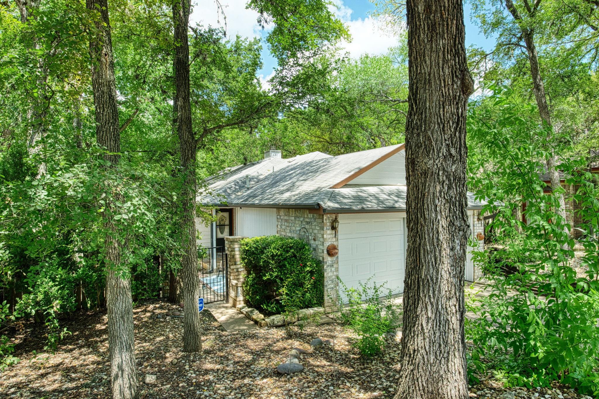 Photo 1 of 30 of 1702 Whitney WAY house