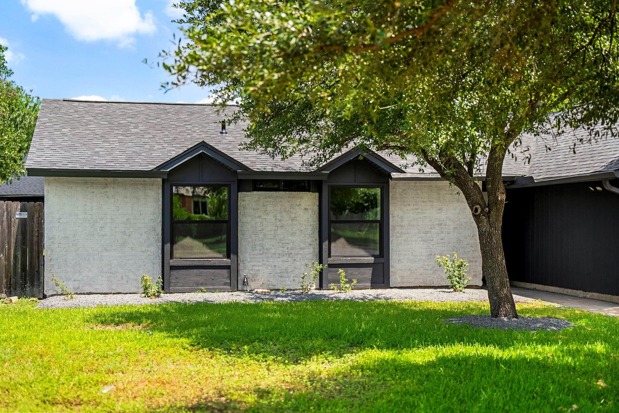 Photo 4 of 36 of 8910 Sparkling Creek DR house