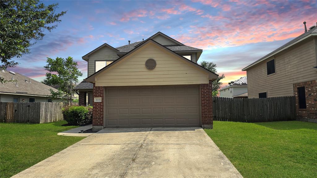 Photo 1 of 31 of 4402 Crossvine Avenue house