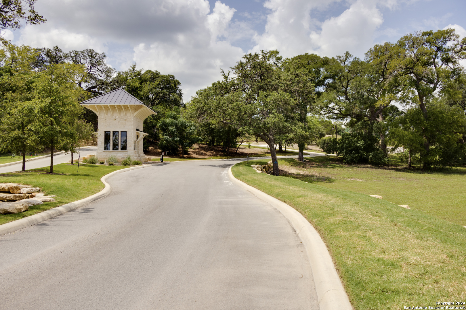 Photo 2 of 21 of 10958 PECAN RANCH land