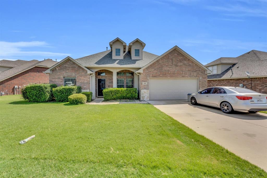 Photo 1 of 32 of 2989 Lakeview Circle townhome