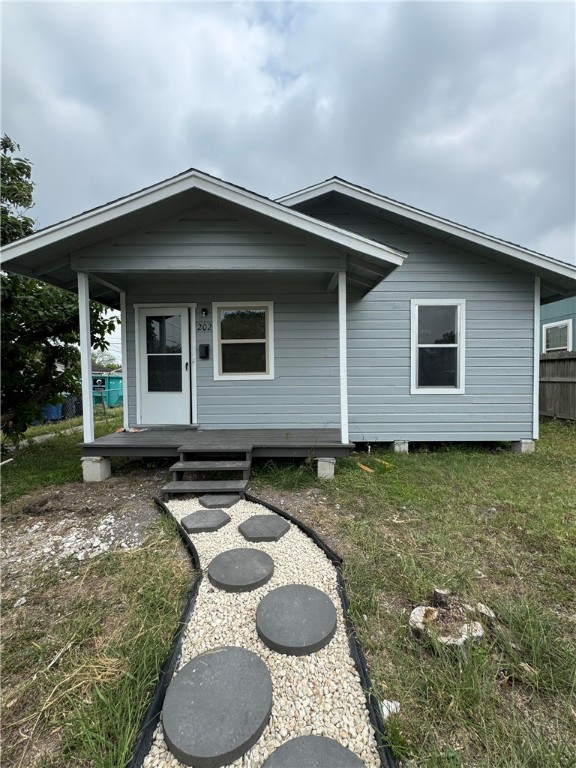 Photo 1 of 1 of 202 Havana Street house