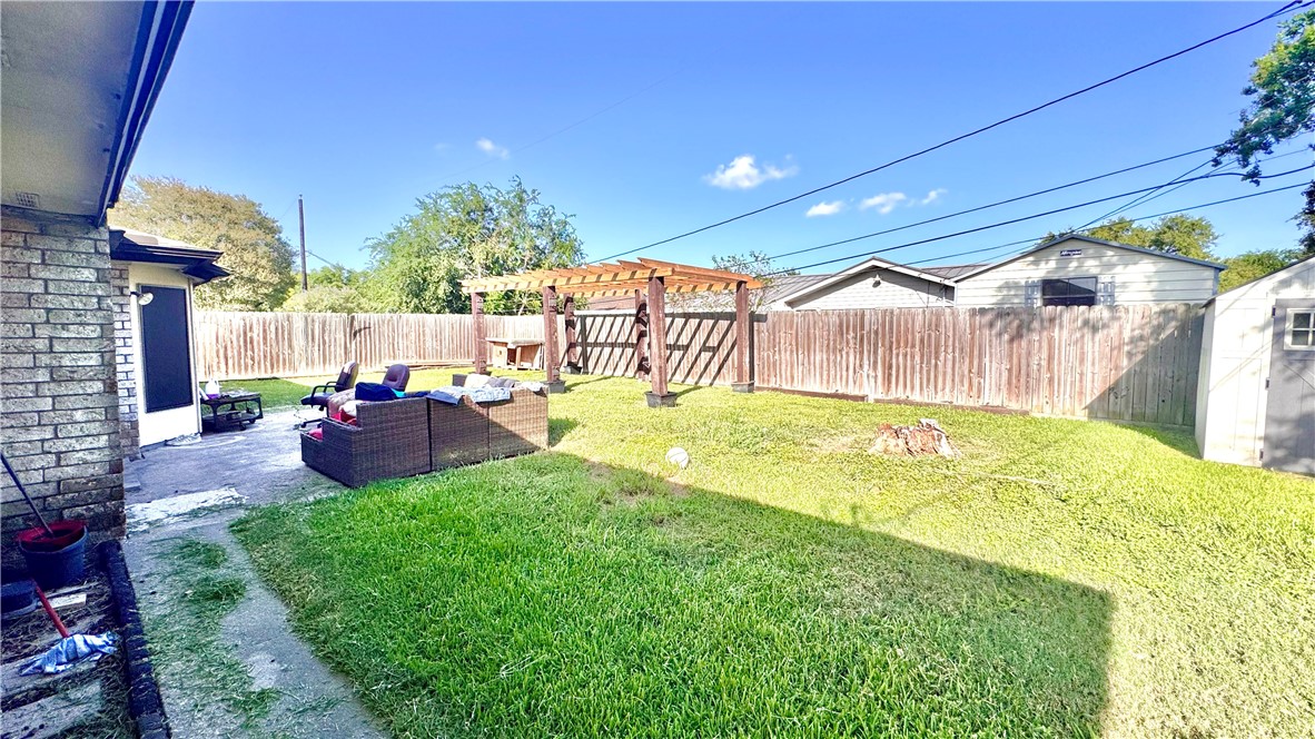 Photo 11 of 12 of 6218 Brewton Drive house