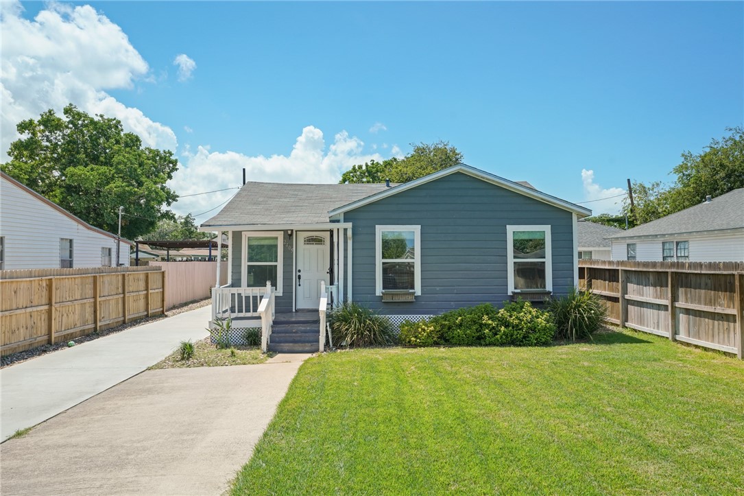 Photo 1 of 23 of 2405 Cloyde Street house