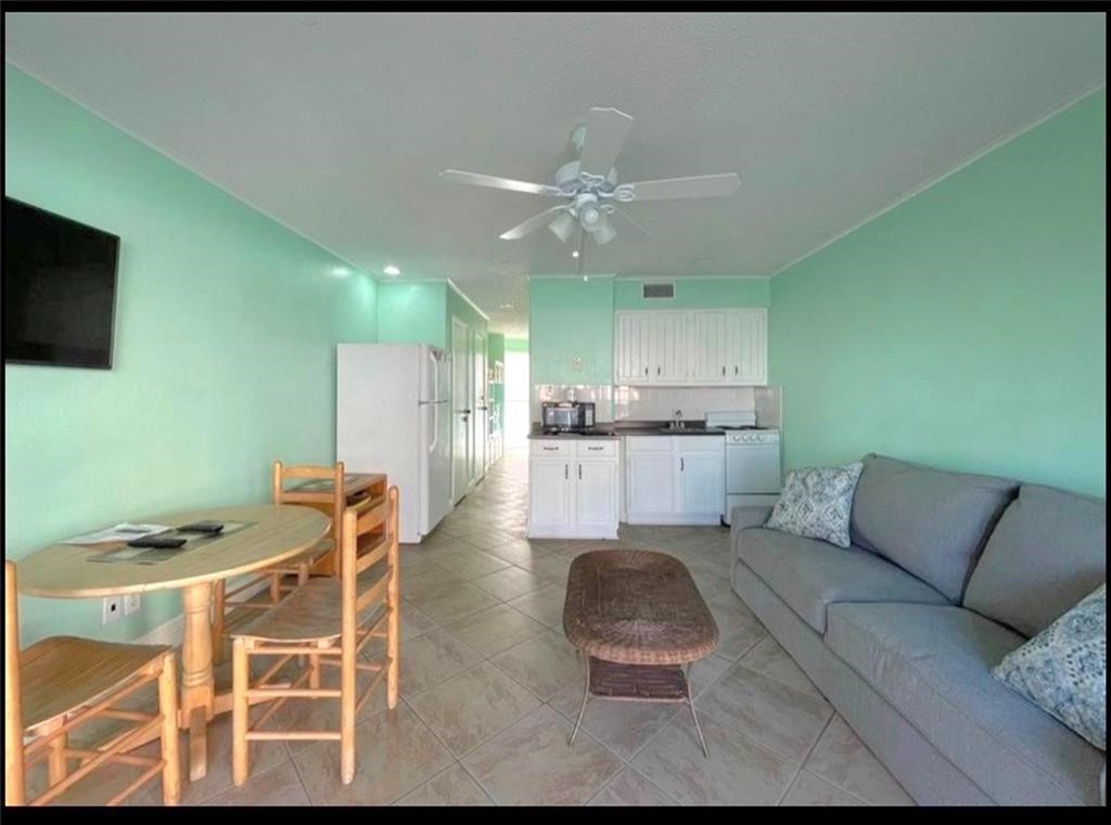 Photo 5 of 19 of 3938 Surfside Boulevard 2143 condo