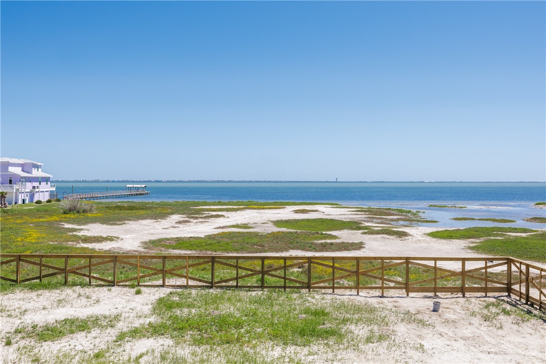 Photo 10 of 40 of 3809 Laguna Shores house