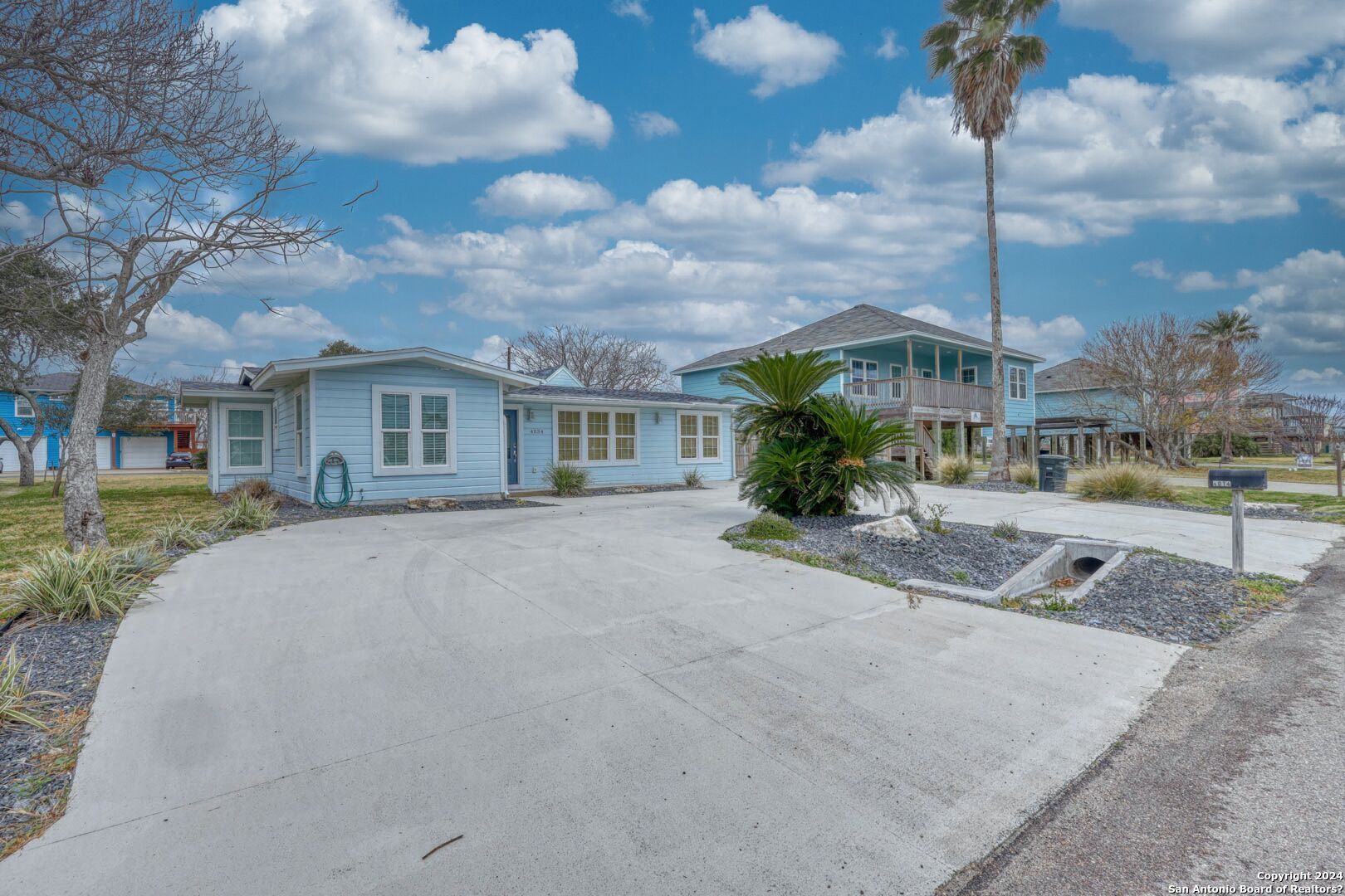 Photo 2 of 43 of 4034 Laguna Shores Rd house