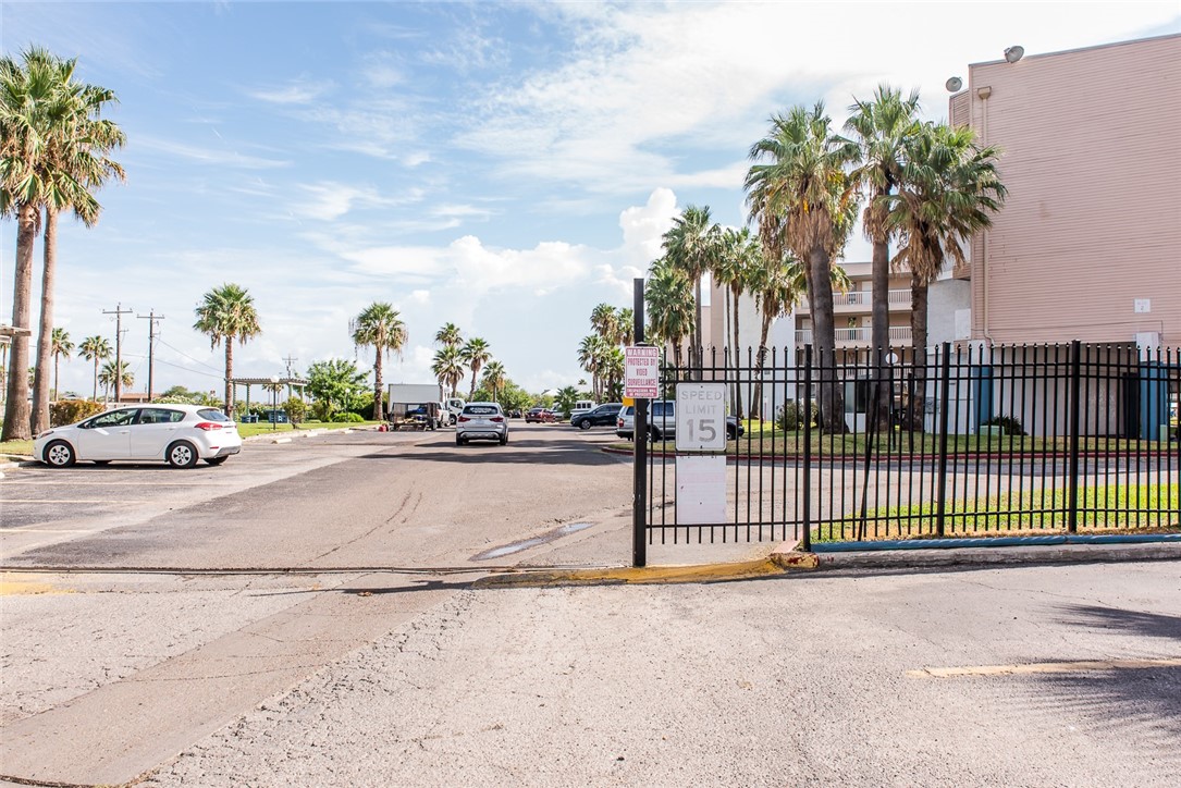 Photo 31 of 34 of 3938 Surfside Boulevard 3107 condo