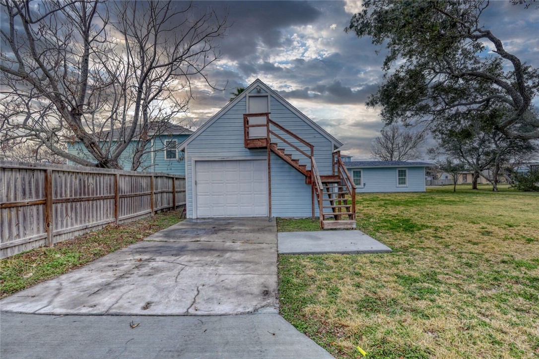 Photo 32 of 40 of 4034 Laguna Shores Road house