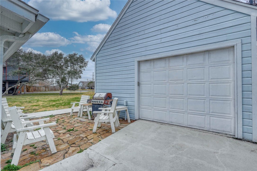 Photo 34 of 40 of 4034 Laguna Shores Road house