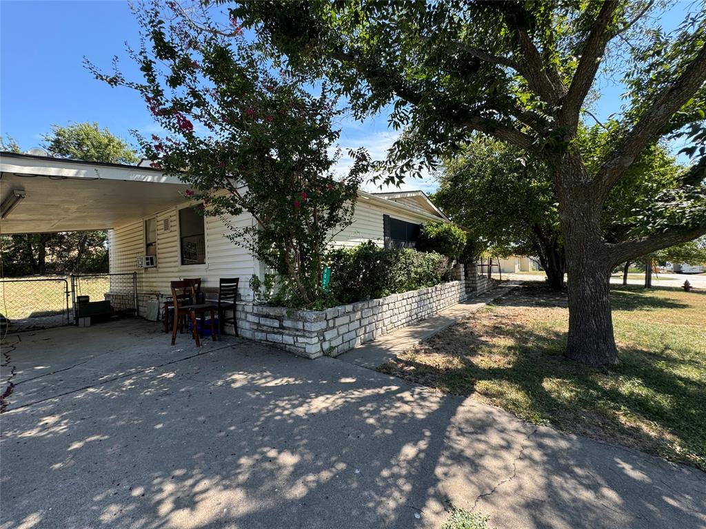 Photo 3 of 16 of 8024 Scenic Ridge Court mobile home