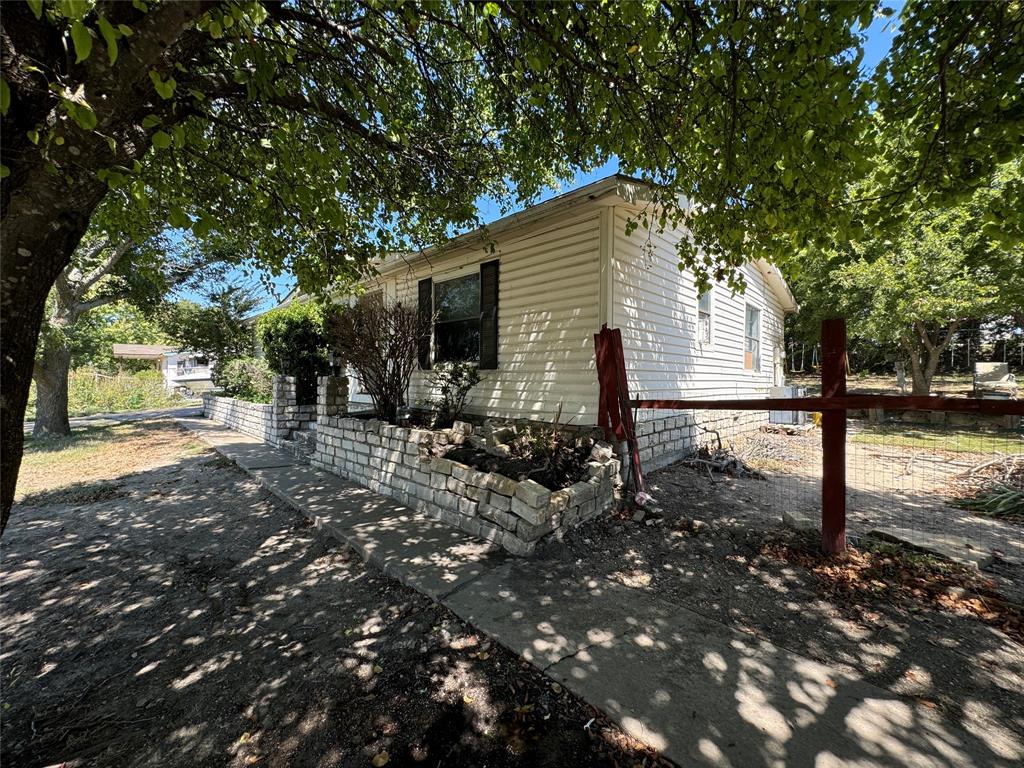 Photo 5 of 16 of 8024 Scenic Ridge Court mobile home