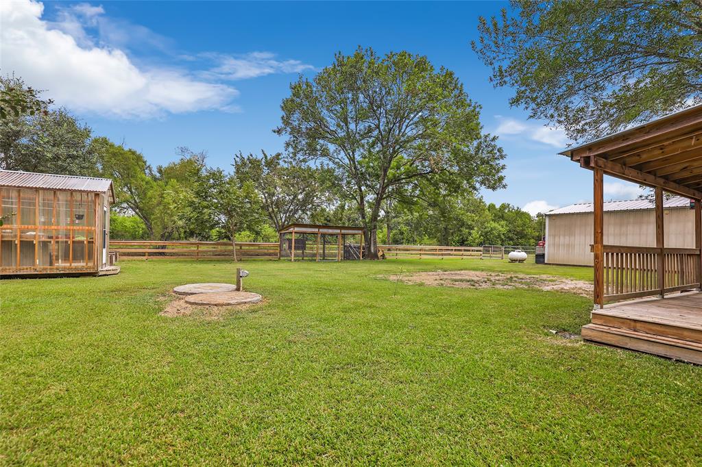 Photo 31 of 40 of 3410 Stables Lane mobile home