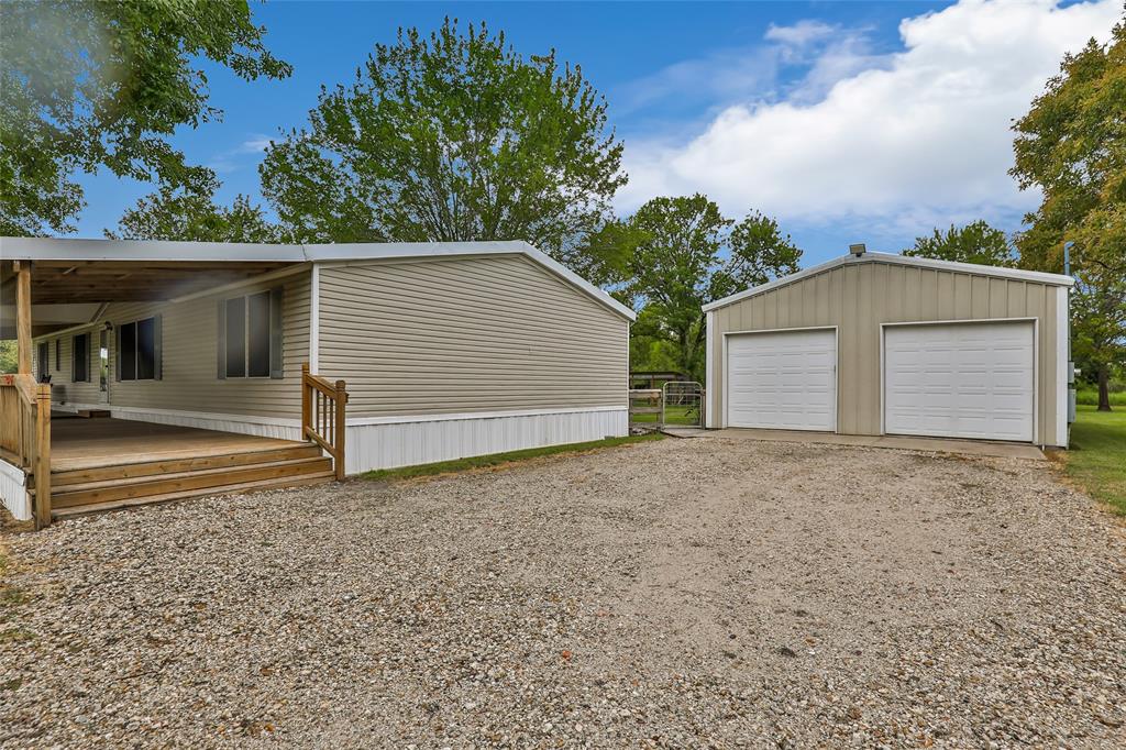 Photo 8 of 40 of 3410 Stables Lane mobile home