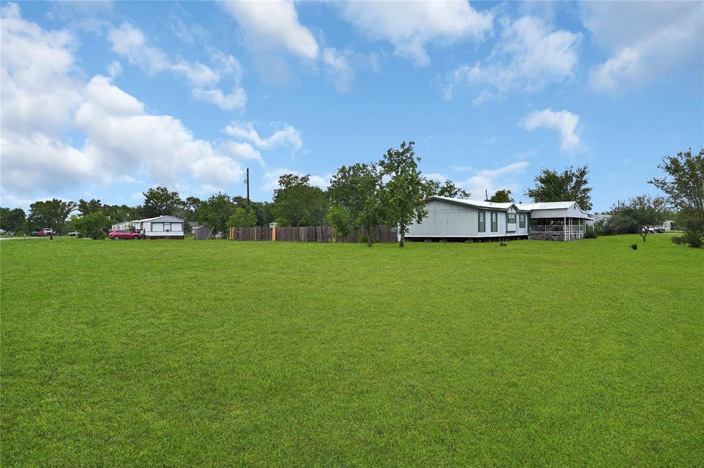 Photo 24 of 25 of 3507 Stables Lane mobile home