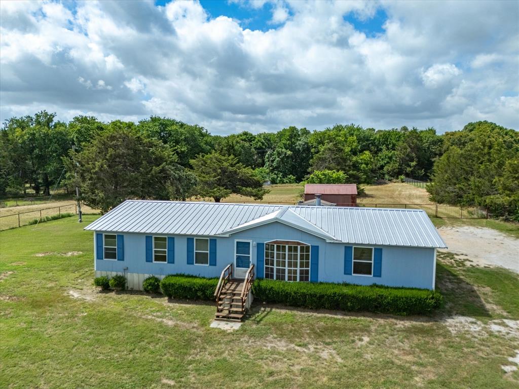 Photo 3 of 32 of 2455 County Road 2224 mobile home