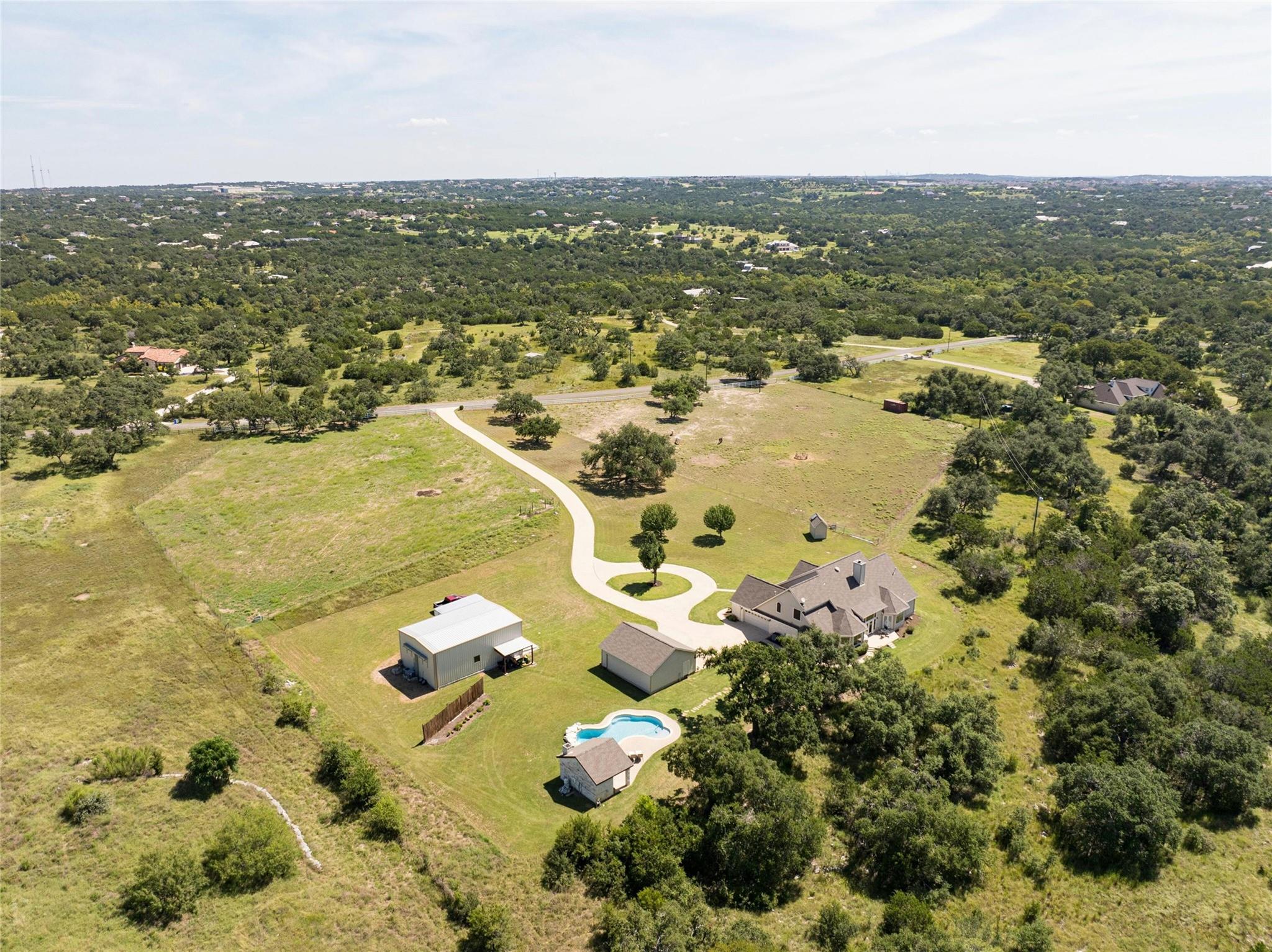 Photo 3 of 40 of 201 Cattle Trail DR house