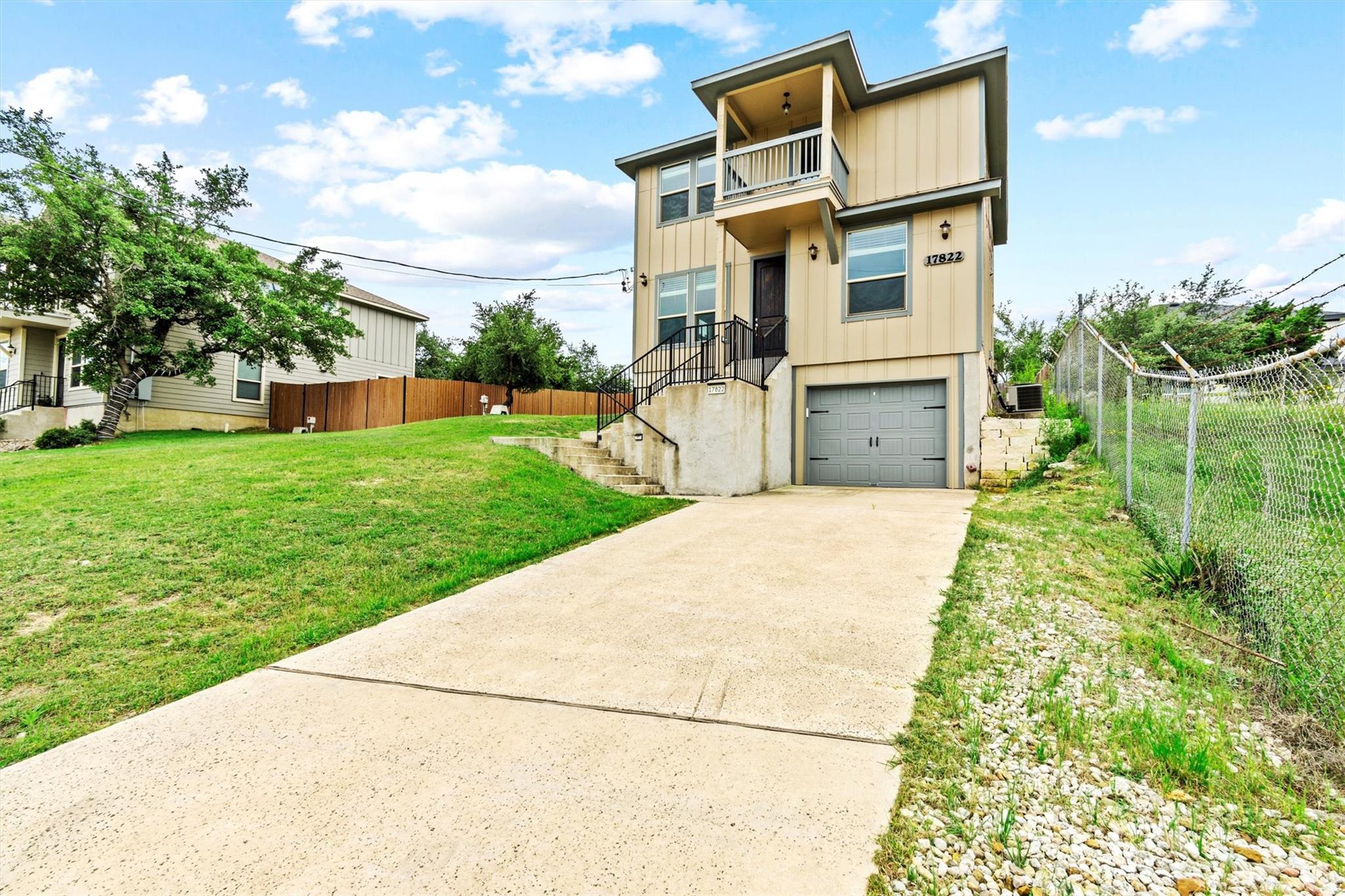 Photo 3 of 37 of 17822 Panorama DR house