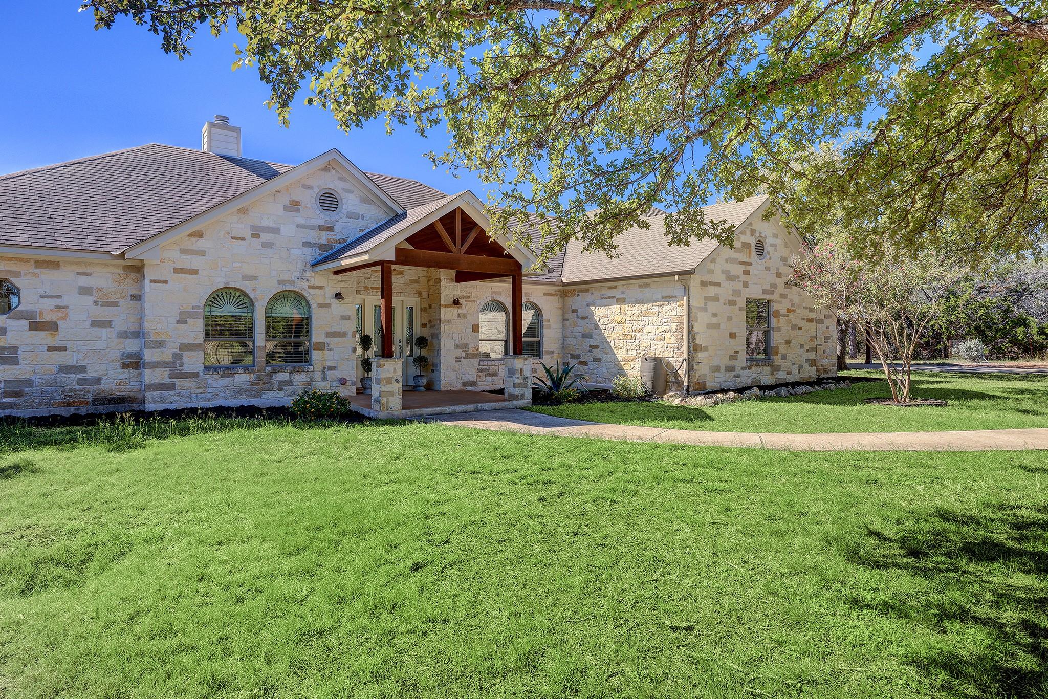 Photo 4 of 40 of 710 Barton Creek DR house