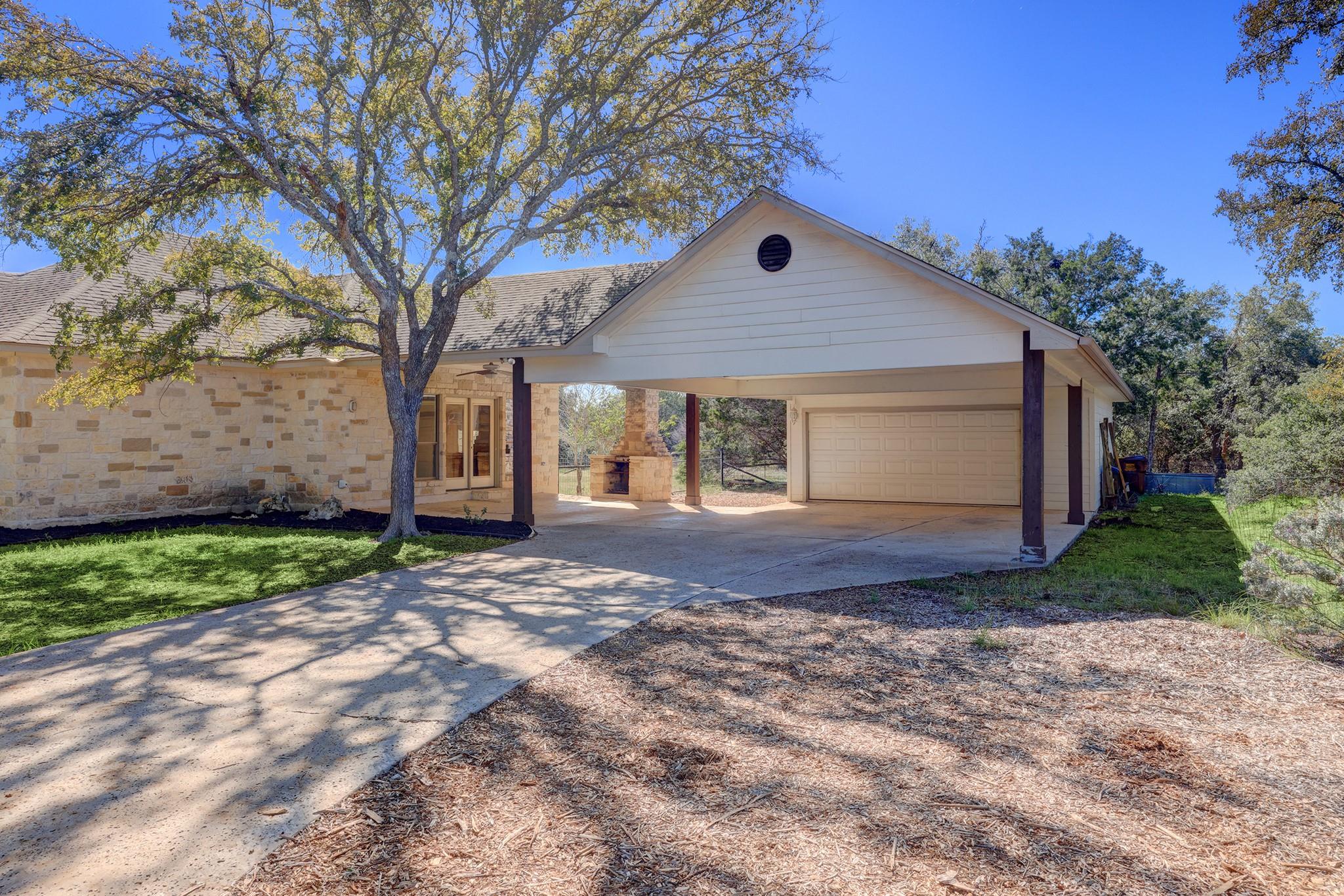 Photo 5 of 40 of 710 Barton Creek DR house