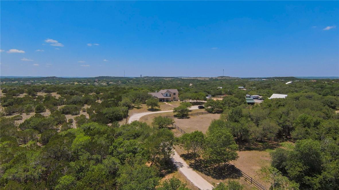 Photo 4 of 40 of 550 Hays Country Acres RD house