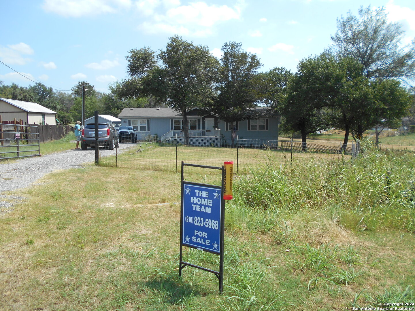 Photo 1 of 22 of 4327 Redtop Hill Dr mobile home