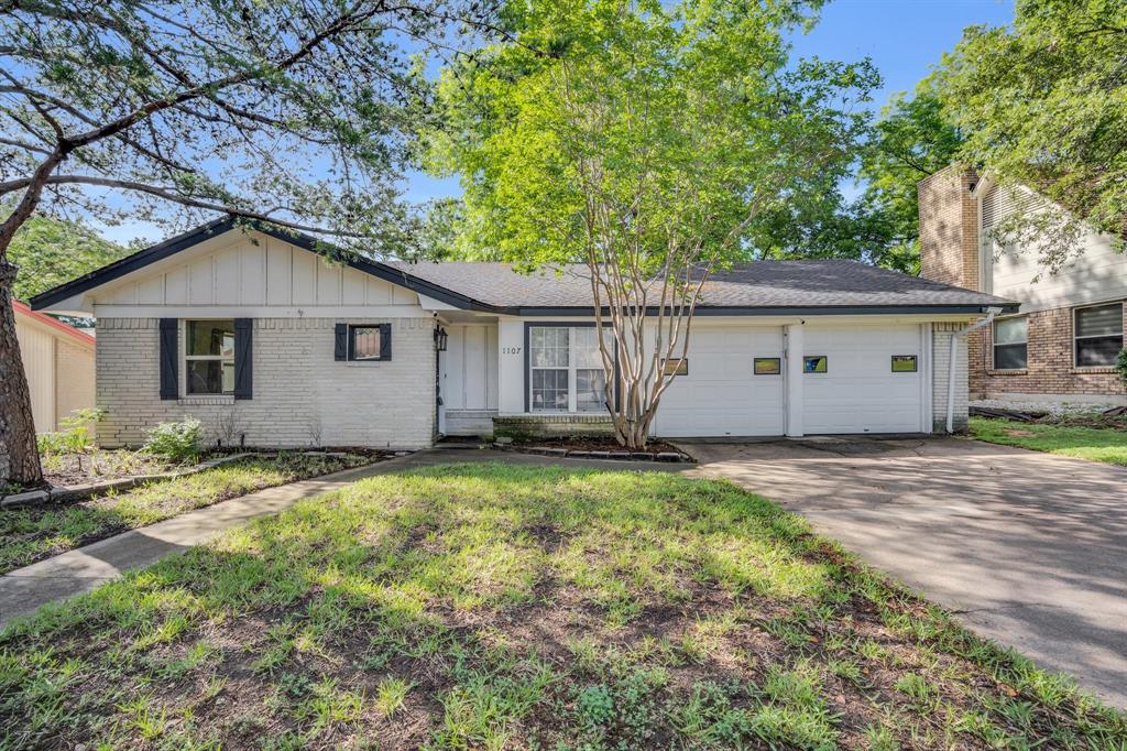 Photo 1 of 25 of 1107 Bluebonnet Hill Drive house