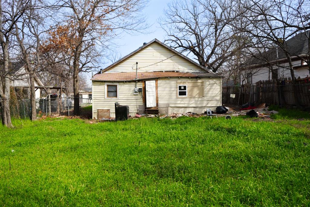 Photo 13 of 13 of 2515 Gould Avenue house